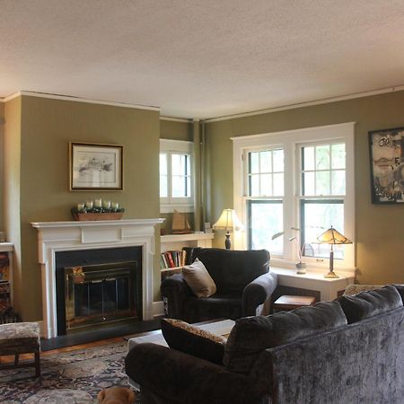 Brown Street Inn Bed And Breakfast 爱荷华 外观 照片