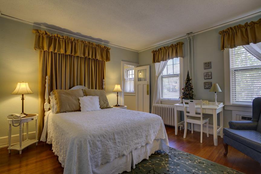 Brown Street Inn Bed And Breakfast 爱荷华 外观 照片