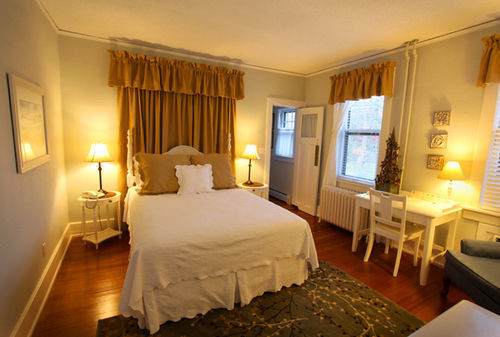 Brown Street Inn Bed And Breakfast 爱荷华 外观 照片